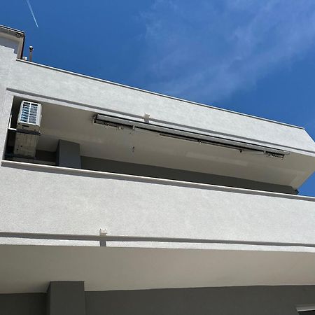 Apartments Milica Kaštela 外观 照片